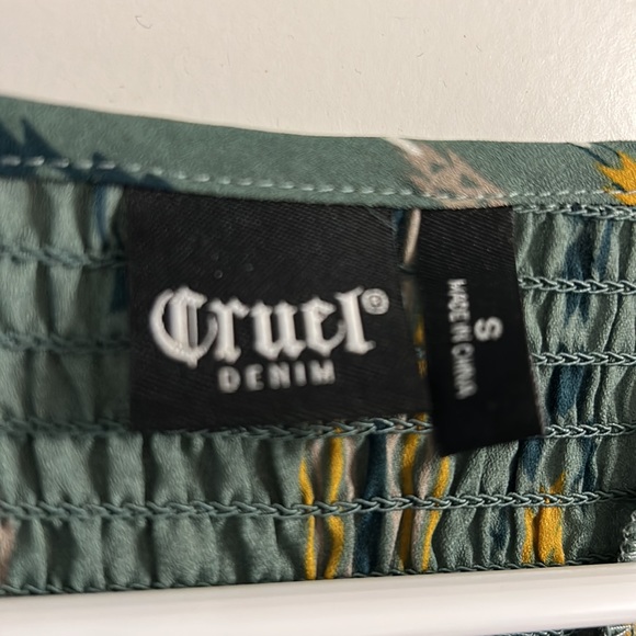 Cruel Western Top - Picture 5 of 6